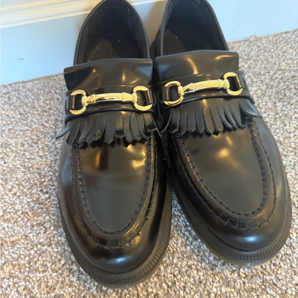 Dr.Martens: ADRIAN SNAFFLE SMOOTH LEATHER KILTIE LOAFERS